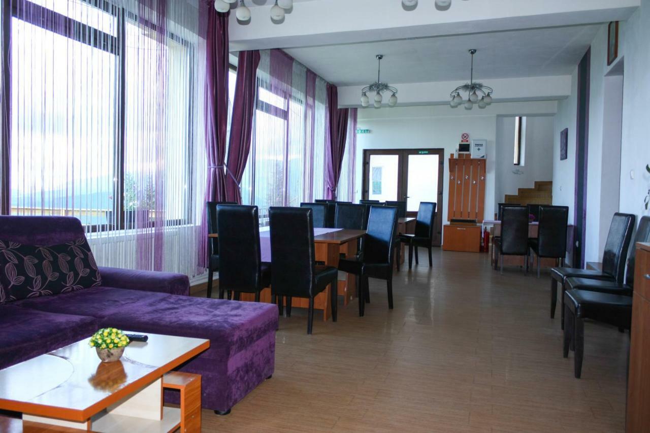 Perla Muntilor Hotel Ranca Exterior photo