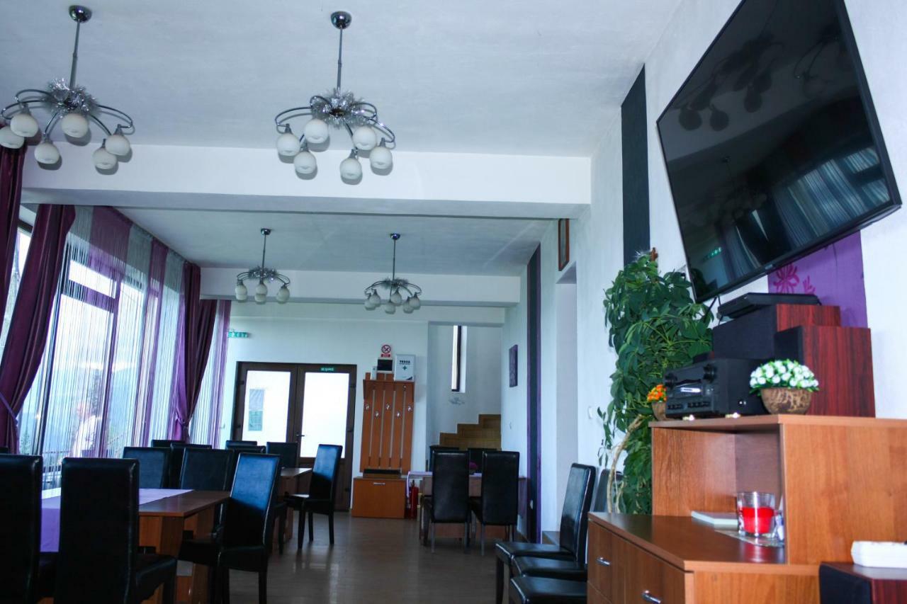 Perla Muntilor Hotel Ranca Exterior photo